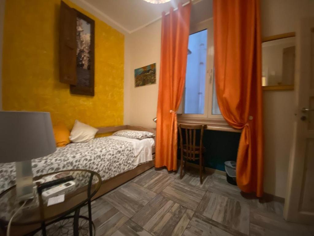 נאפולי Corso 211 Beds & Suites מראה חיצוני תמונה